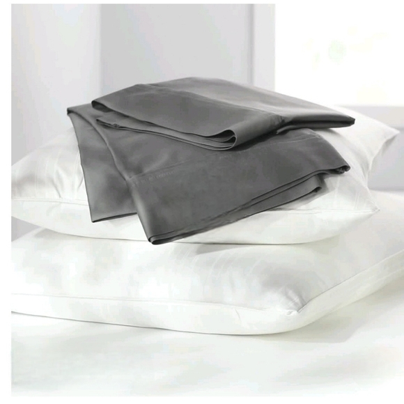 Threshold King 400 Thread Count Solid Performance Pillowcase Set  - Gray - Picture 2 of 5